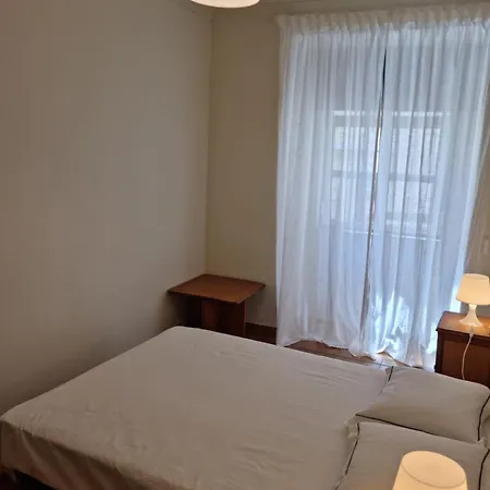 The Yellow House * Portimão